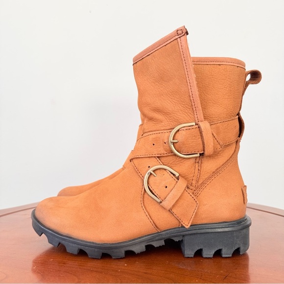 Sorel Women’s Phoenix Moto Cozy Waterproof Leather Winter Boot | US 6.5 - Picture 5 of 10